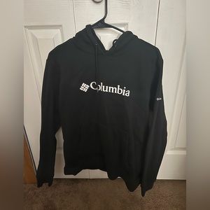 Women’s Columbia matching set.